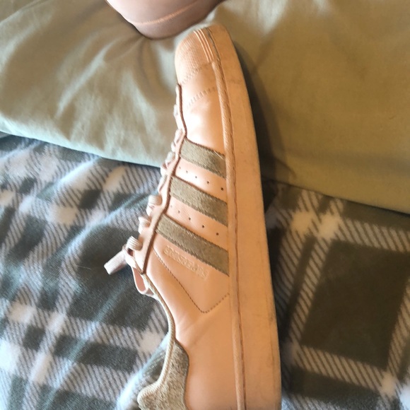 Adidas - Picture 2 of 2